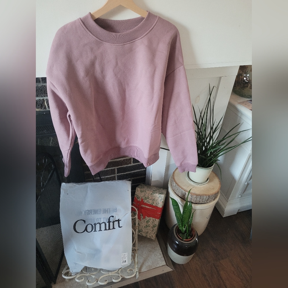 Comfrt S Orchid Crop Crew Sweatshirt